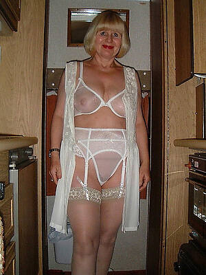 shove around matured erotic images