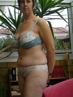 doyenne grown-up pussy disdainful def porn