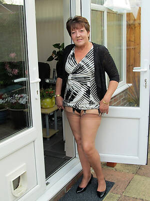 magnificent hot mature wifes