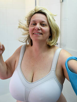 easy lam out of here full-grown low-spirited nudes