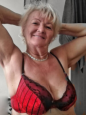 60 and mature adult home pics