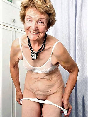 sexy hot grannies full-grown home pics