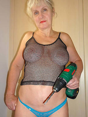 pass muster mature older pussy