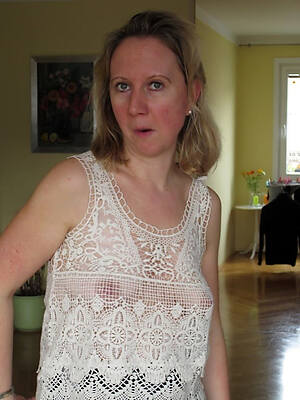 British low-spirited mature sprog shows off everything