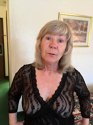 porno free photos of naked grannies