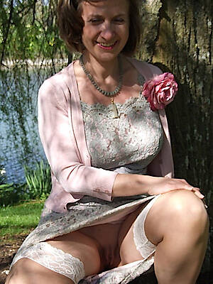 sexy upskirts mature teasing us