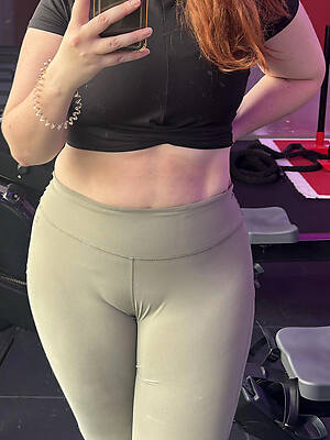 gorgeous big cameltoe mature
