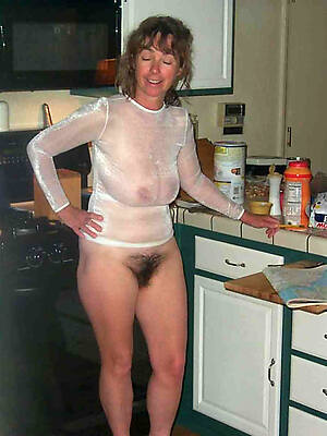 untrained downcast mature nudes porn